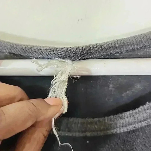 Vintage 70’s Earth, Wind & Fire Live In Concert T-Shirt. American Vintage - Picture 5 of 7